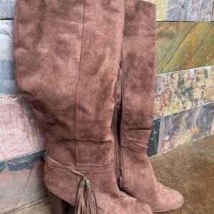 JustFab Chestnut Heeled Boots